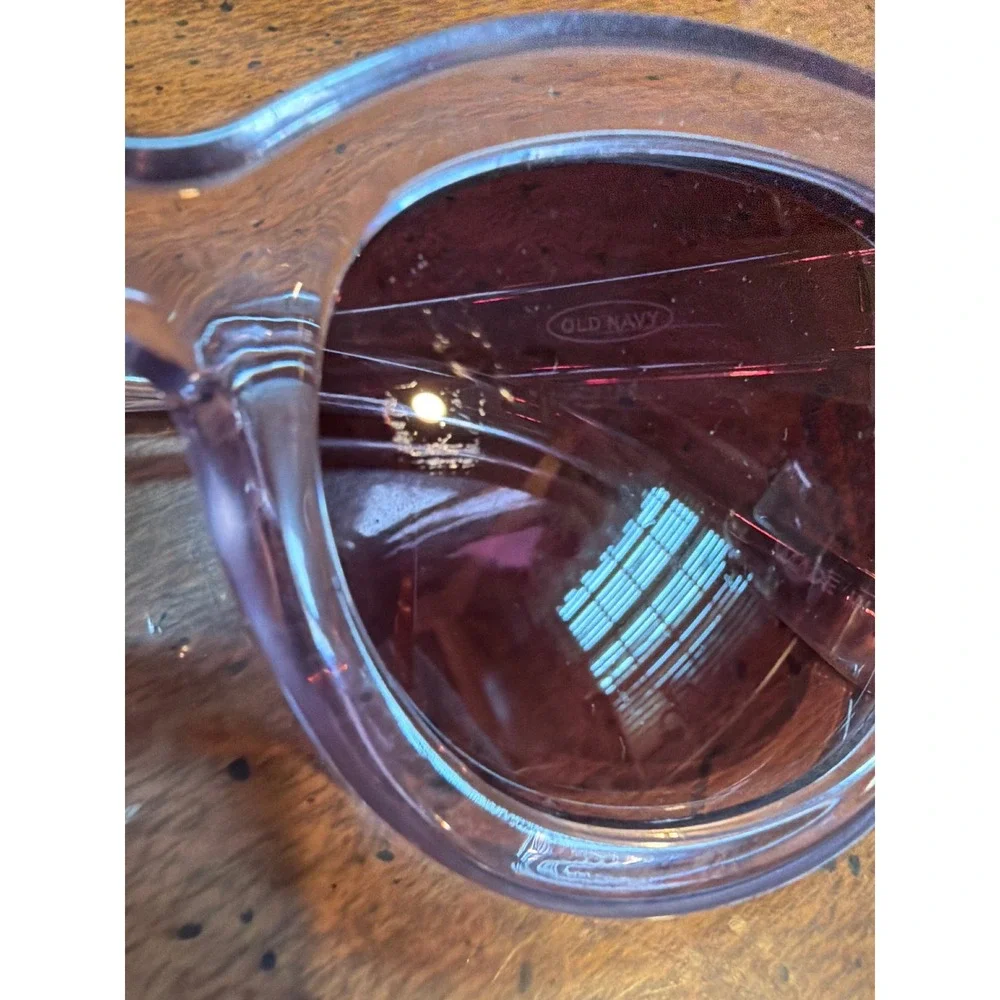 Old Navy Womens Translucent Cat Eye Sunglasses S/480344-01 FA19
